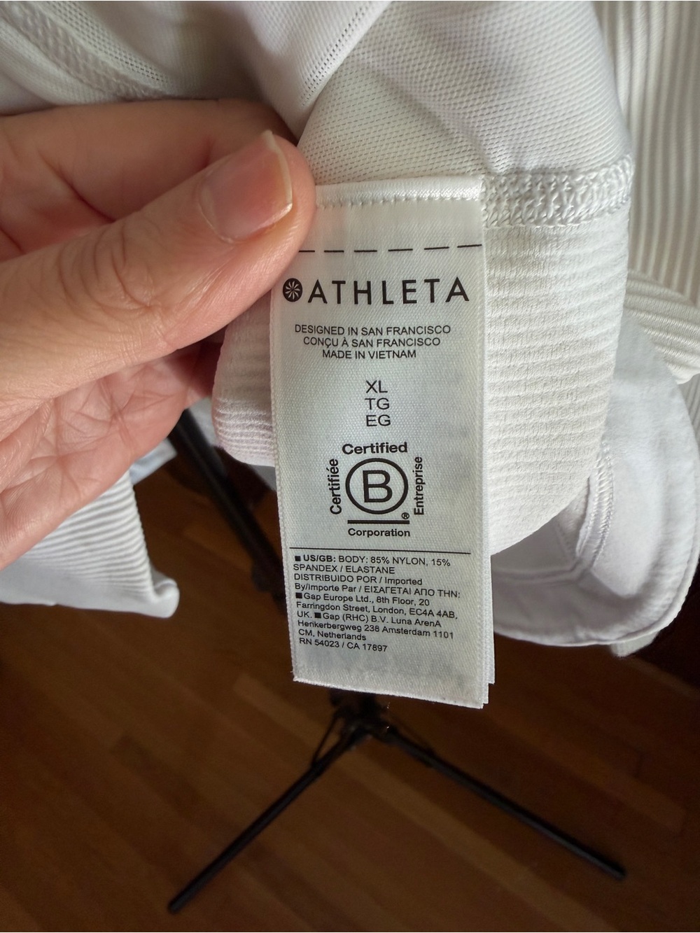 Athleta Ribbed Salutation Jacket - RUNS SMALL - Picture 6 of 6